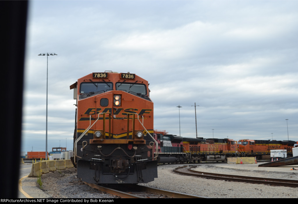 BNSF 7836